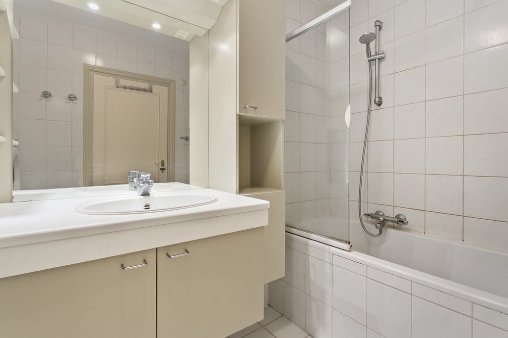 Photo 14 of Clarastraat 7