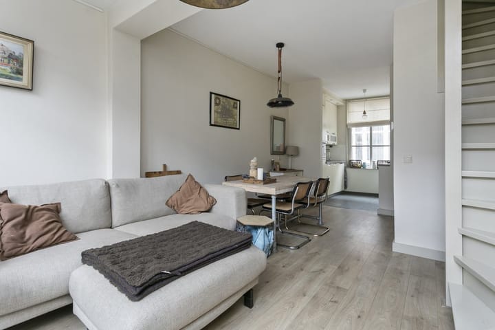 Foto 9 van Clarastraat 7