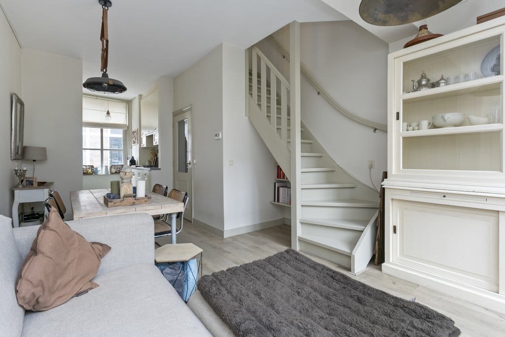 Photo 2 of Clarastraat 7