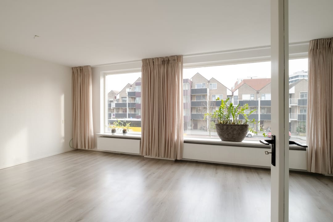 Photo 2 of Oldenzaalsestraat 71