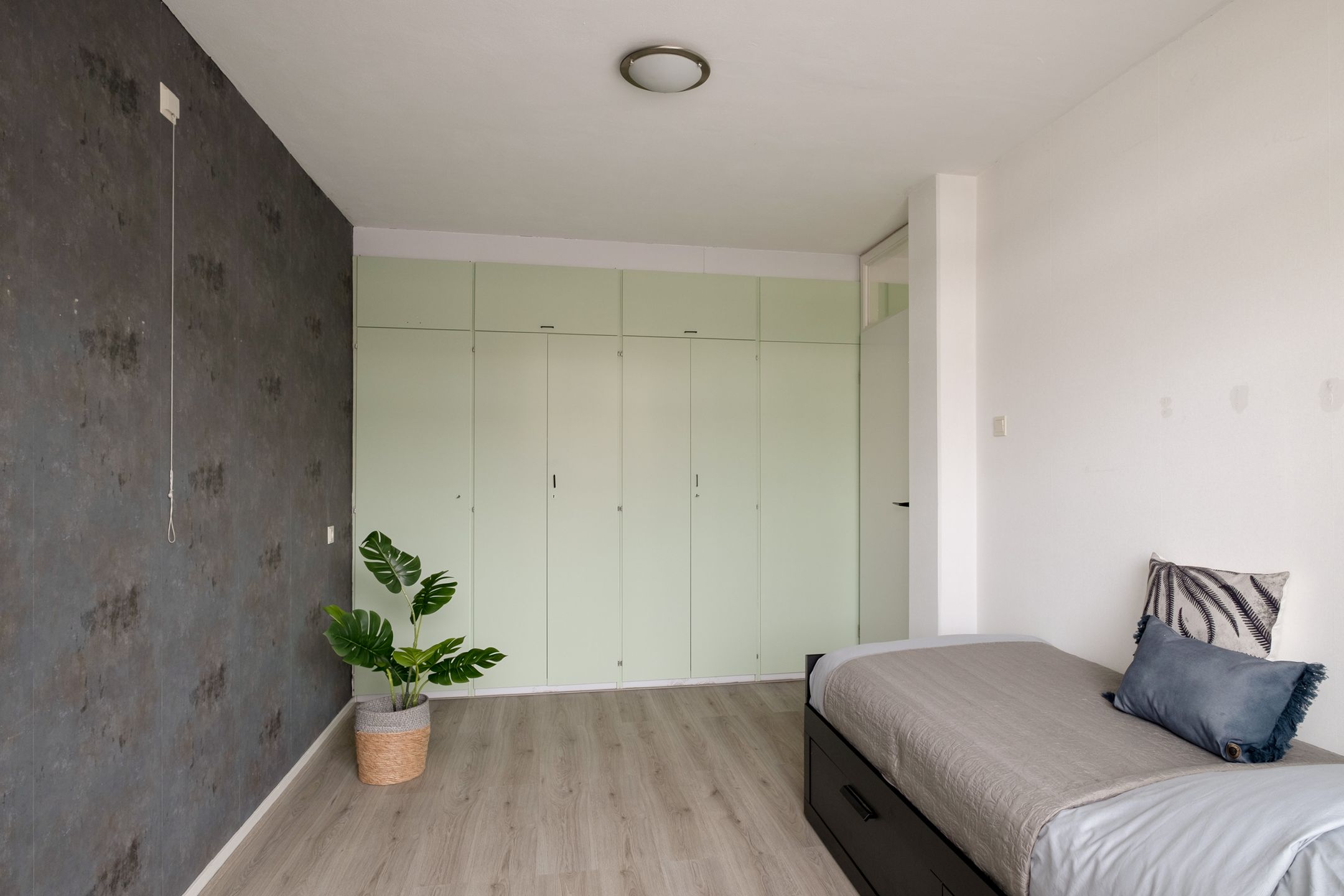 Photo 24 of Oldenzaalsestraat 71