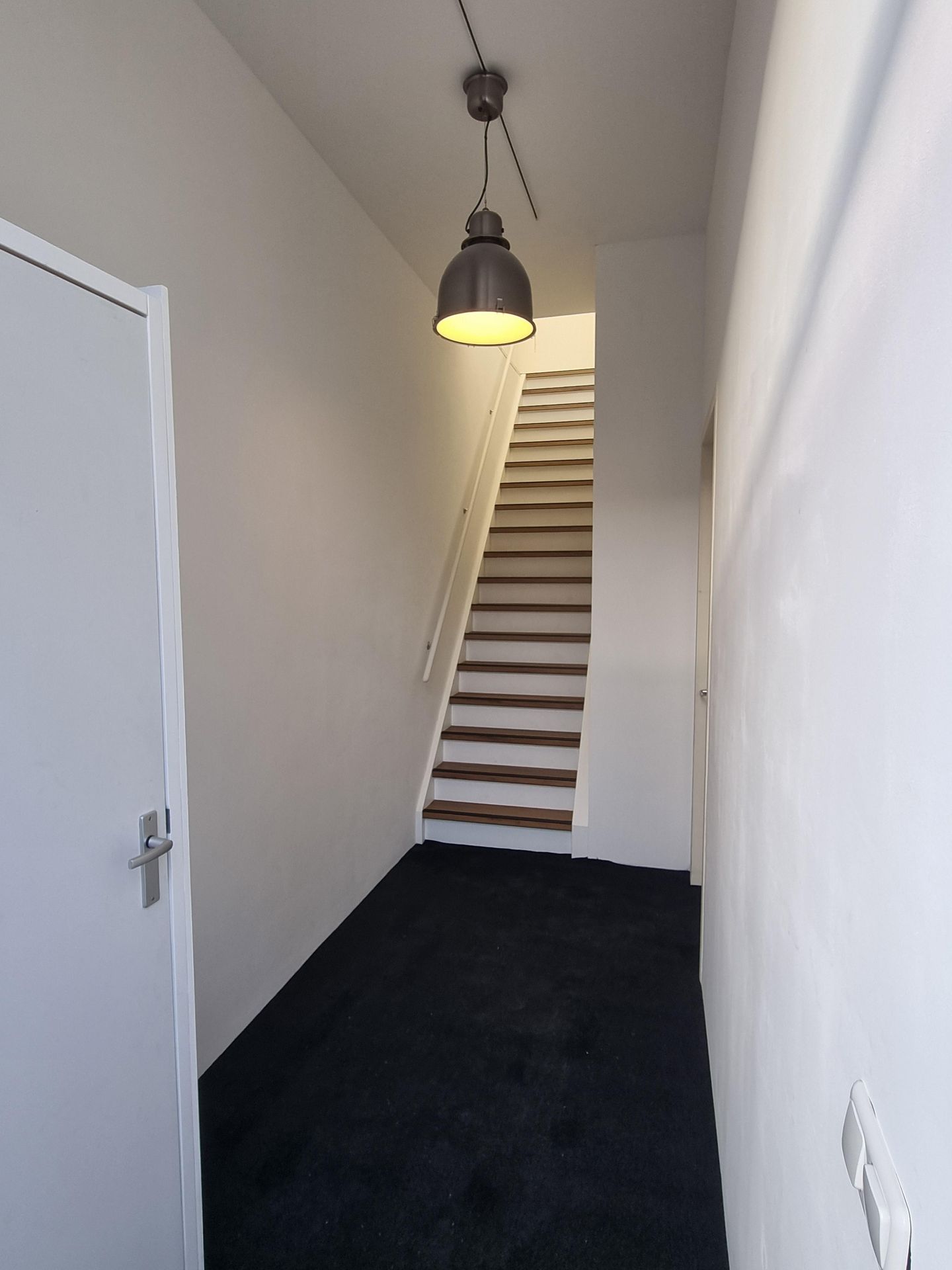 View photo 2 of Dijnselburgerlaan 3-B2