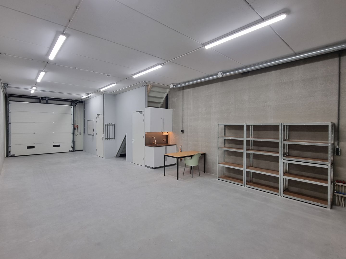 View photo 4 of Dijnselburgerlaan 3-B2