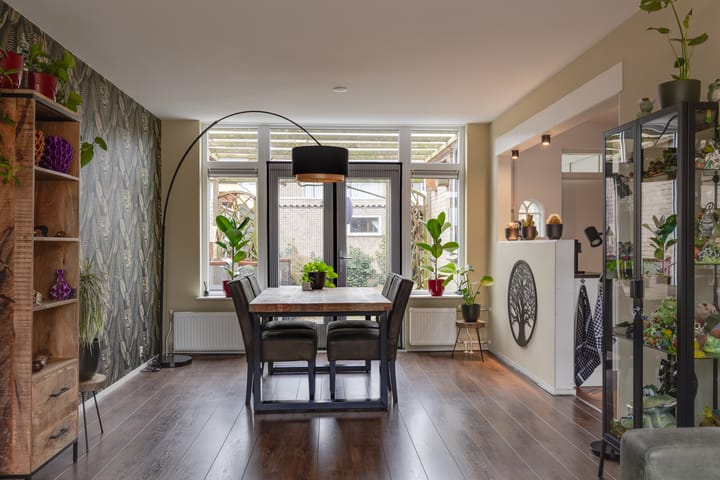 Foto 10 van Tongerlosestraat 33