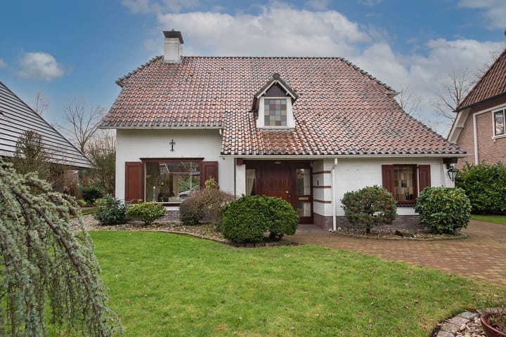 Foto 4 van Mr Visserstraat 8