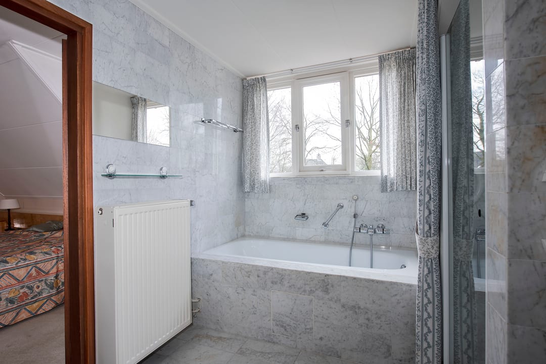 Photo 37 of Mr Visserstraat 8
