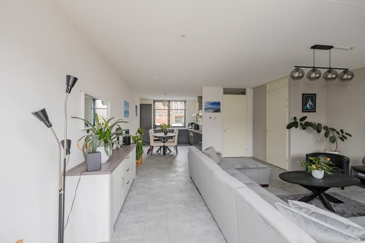 Foto 5 van Lisdodde 100