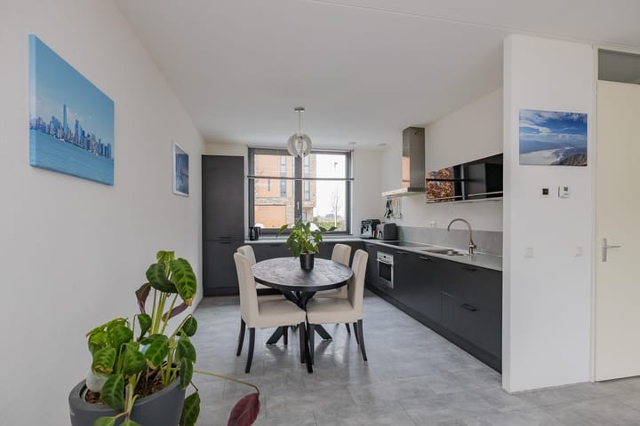 Foto 6 van Lisdodde 100