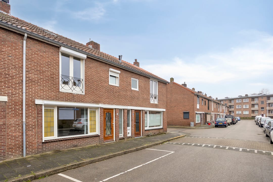 Foto 22 van Merovingenstraat 51