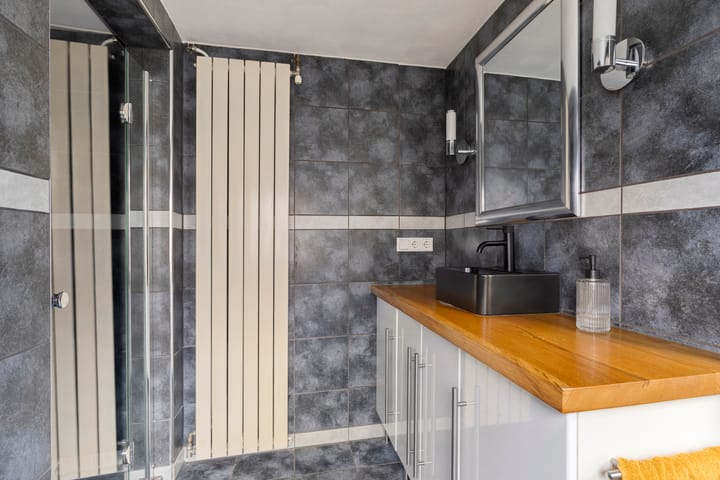 Foto 10 van Rosmolenplein 11