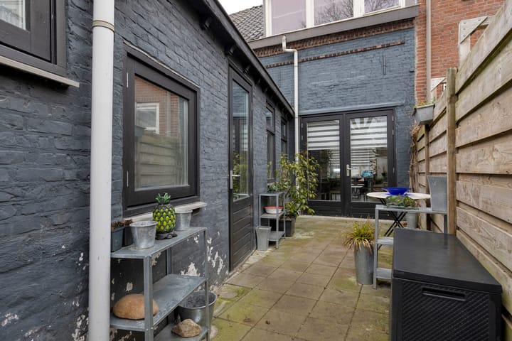 Foto 28 van Rosmolenplein 11