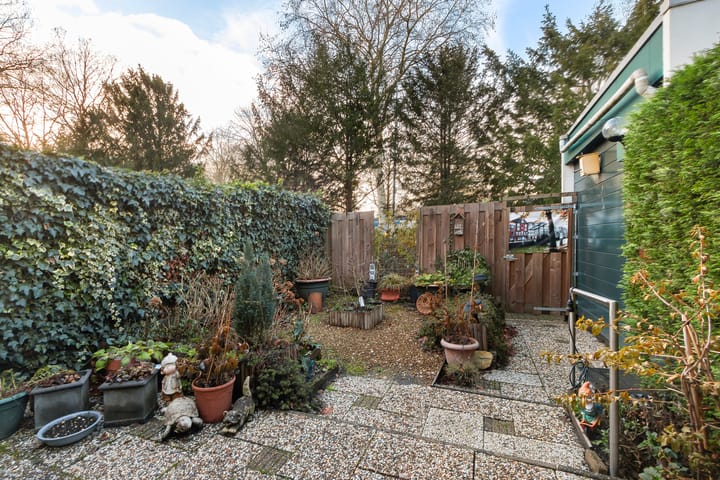 Photo 23 of Essenburg 19