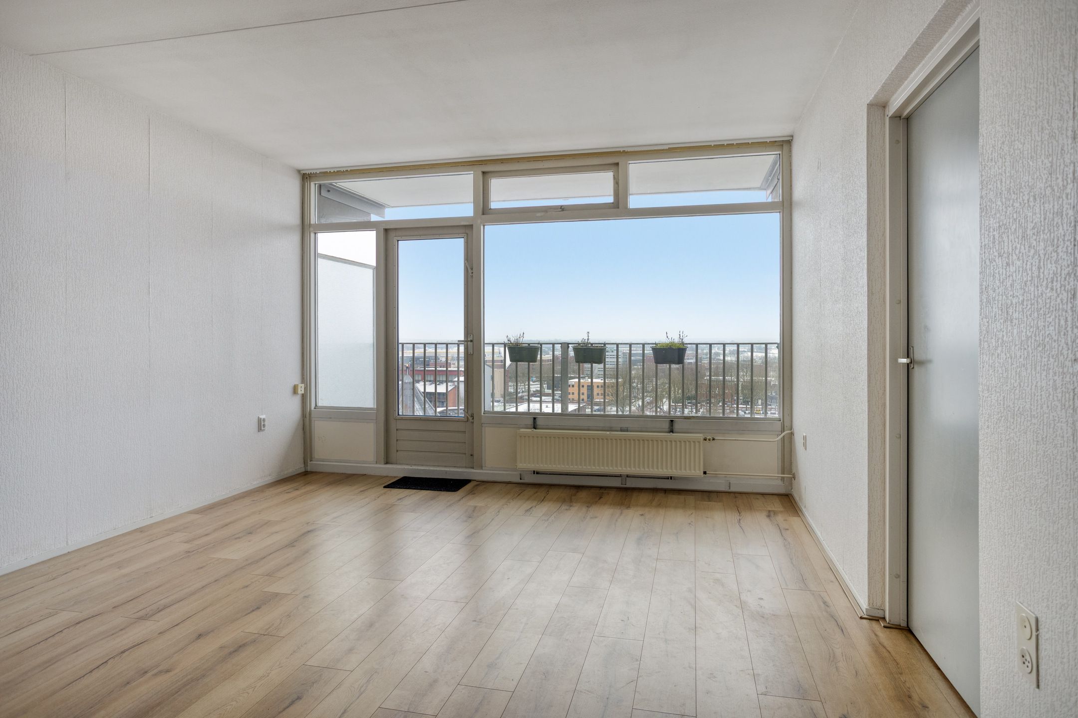 Foto 12 van Tjaarda 230