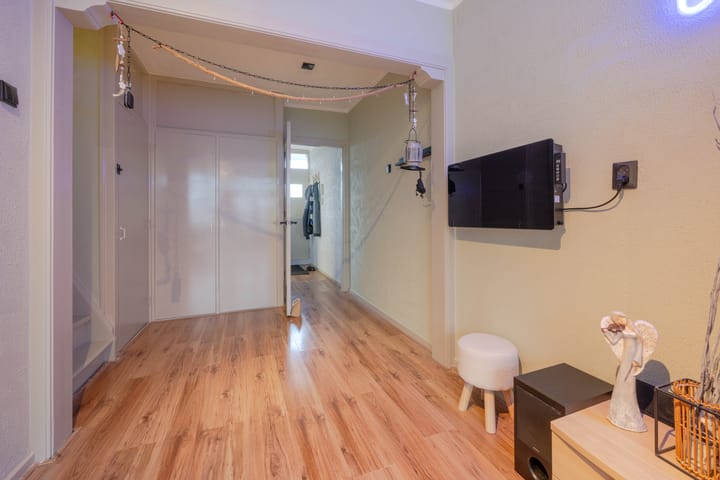 Foto 12 van Van Bosseplantsoen 108