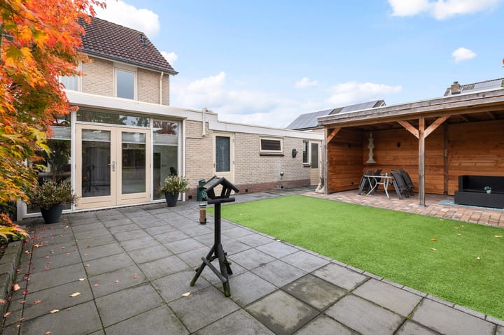 Photo 3 of Welhaak 42