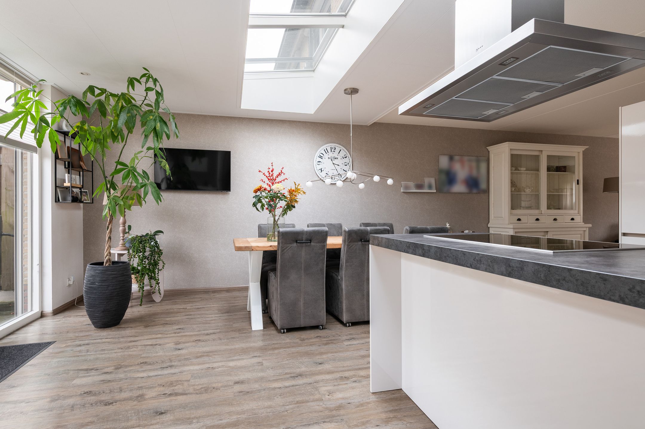 Photo 21 of Welhaak 42