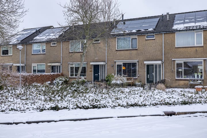 F.C. de Hossonstraat 8