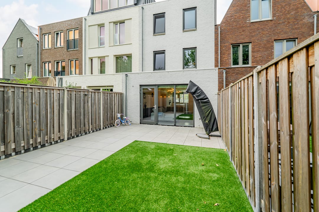 Photo 13 of Charles Gabrijweg 42