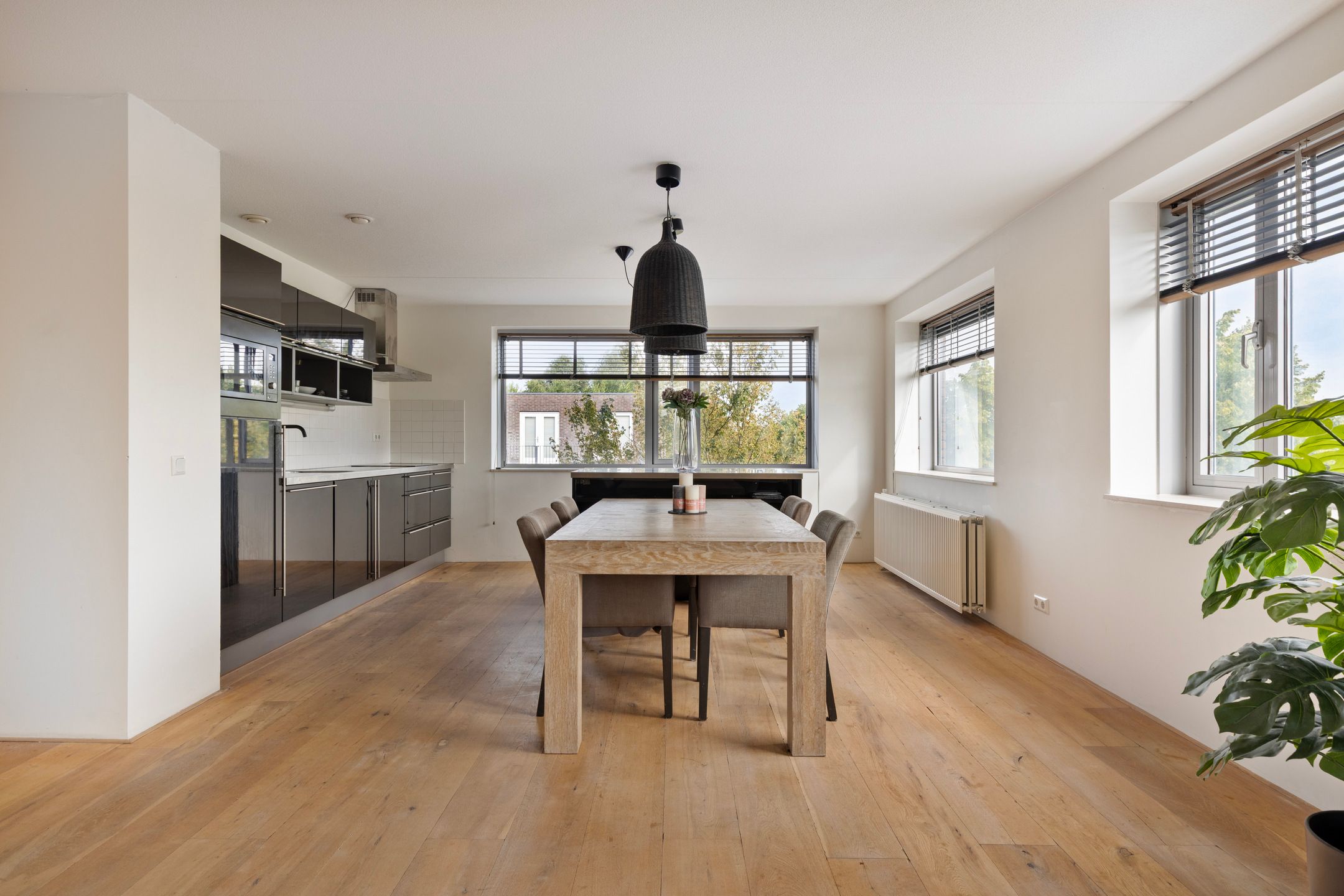 Photo 15 of Vooronder 76