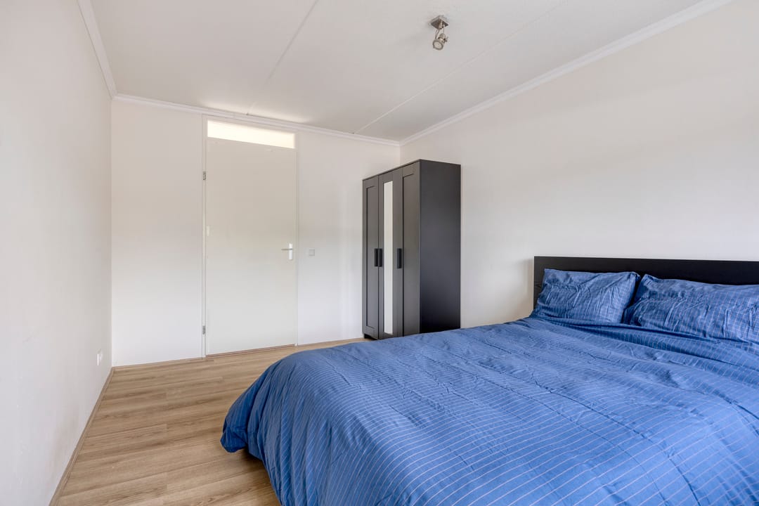 Photo 31 of Vooronder 76