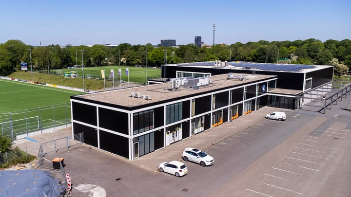 Middelzeelaan 16-18, Leeuwarden