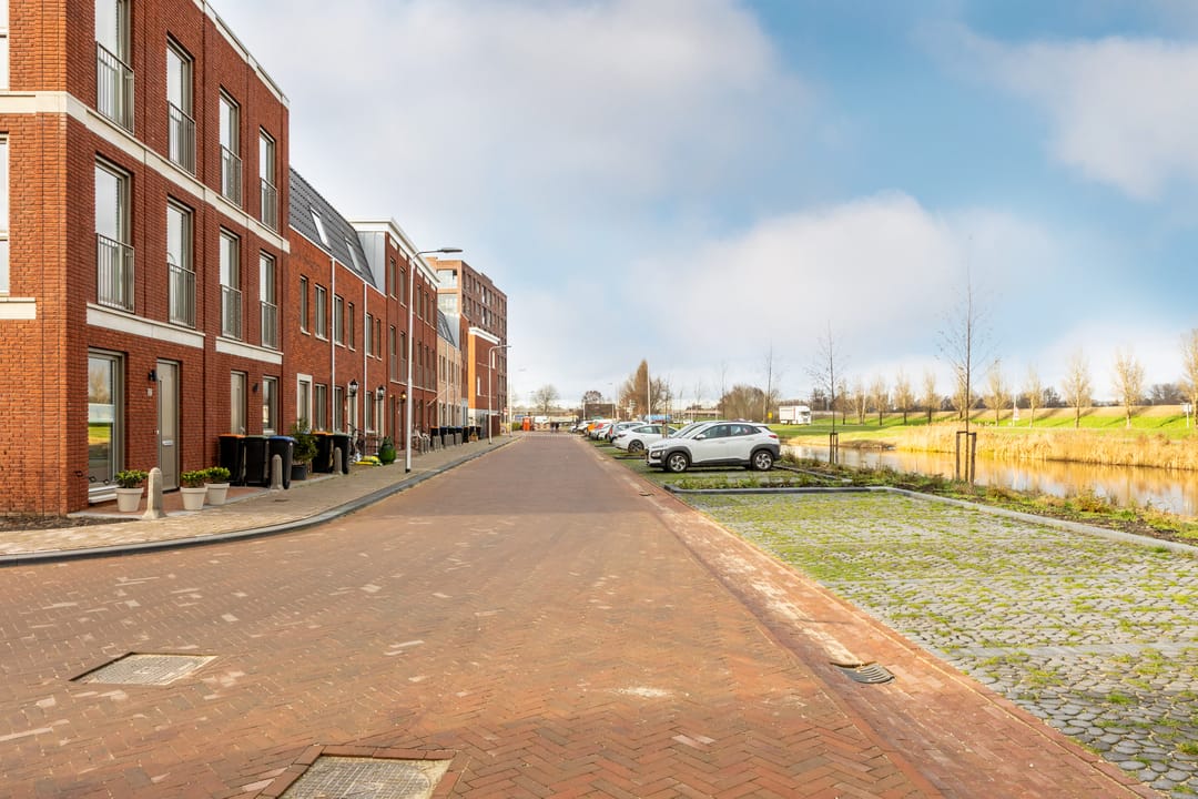 Foto 47 van Nicoline Brouwerlaan 27