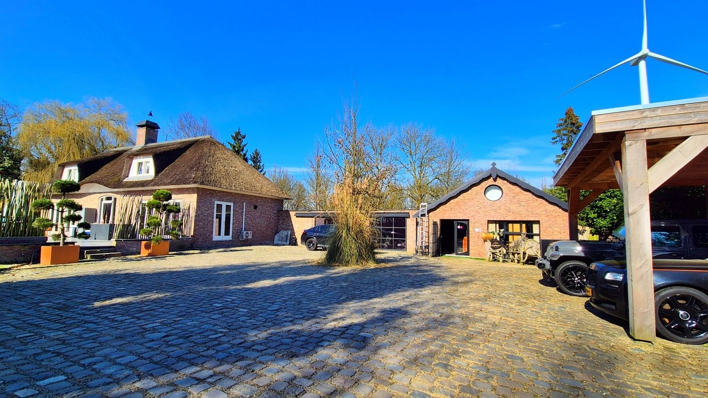 Bekijk foto 2 van Engelsedijk 3