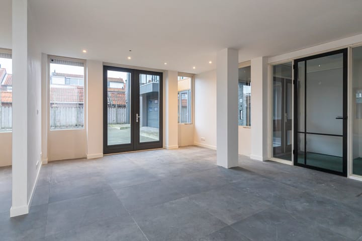 Foto 9 van Burg Musquetiersingel 8