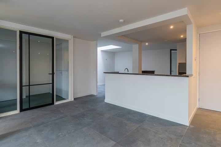 Foto 12 van Burg Musquetiersingel 8