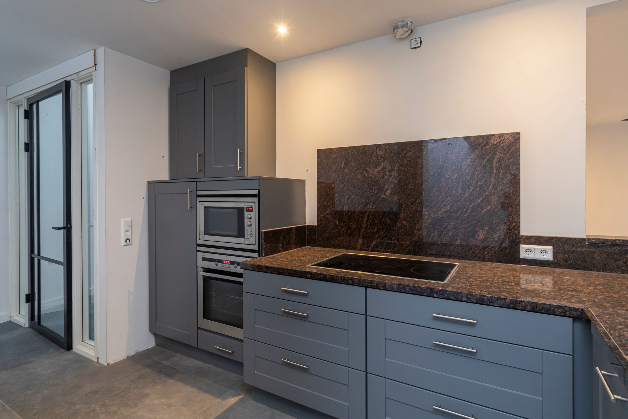 Foto 15 van Burg Musquetiersingel 8