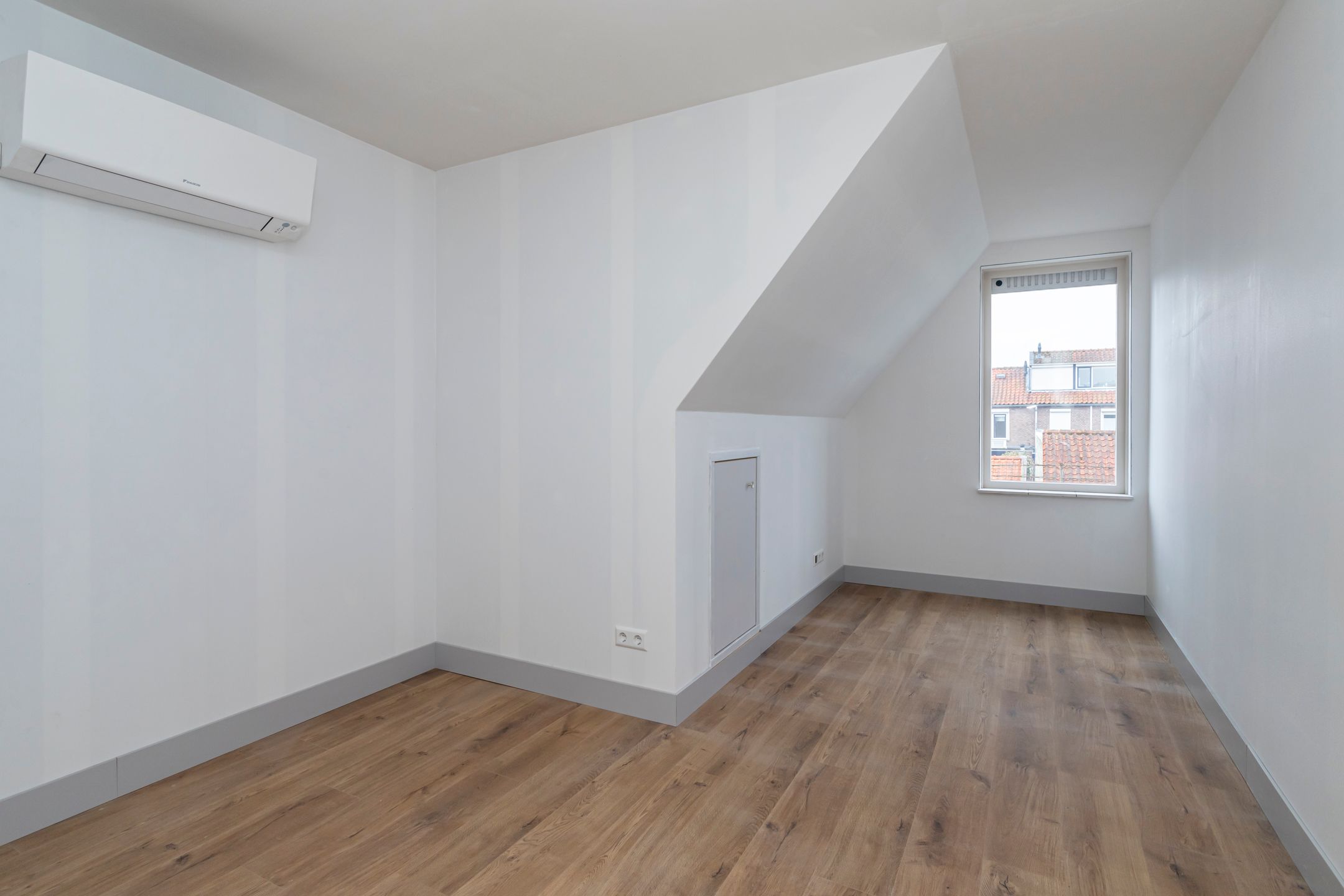 Foto 27 van Burg Musquetiersingel 8