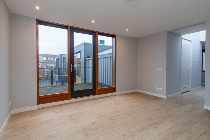 Foto 45 van Burg Musquetiersingel 8