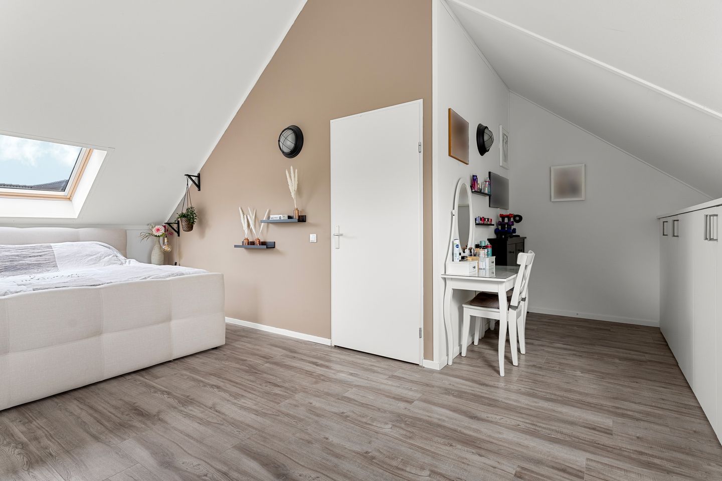 Photo 44 of Albert Einsteinstraat 14