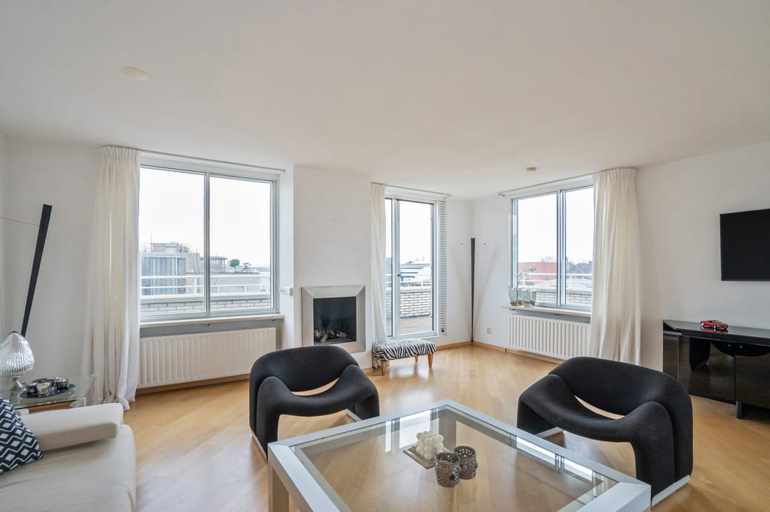 Photo 11 of Raadhuisstraat 38