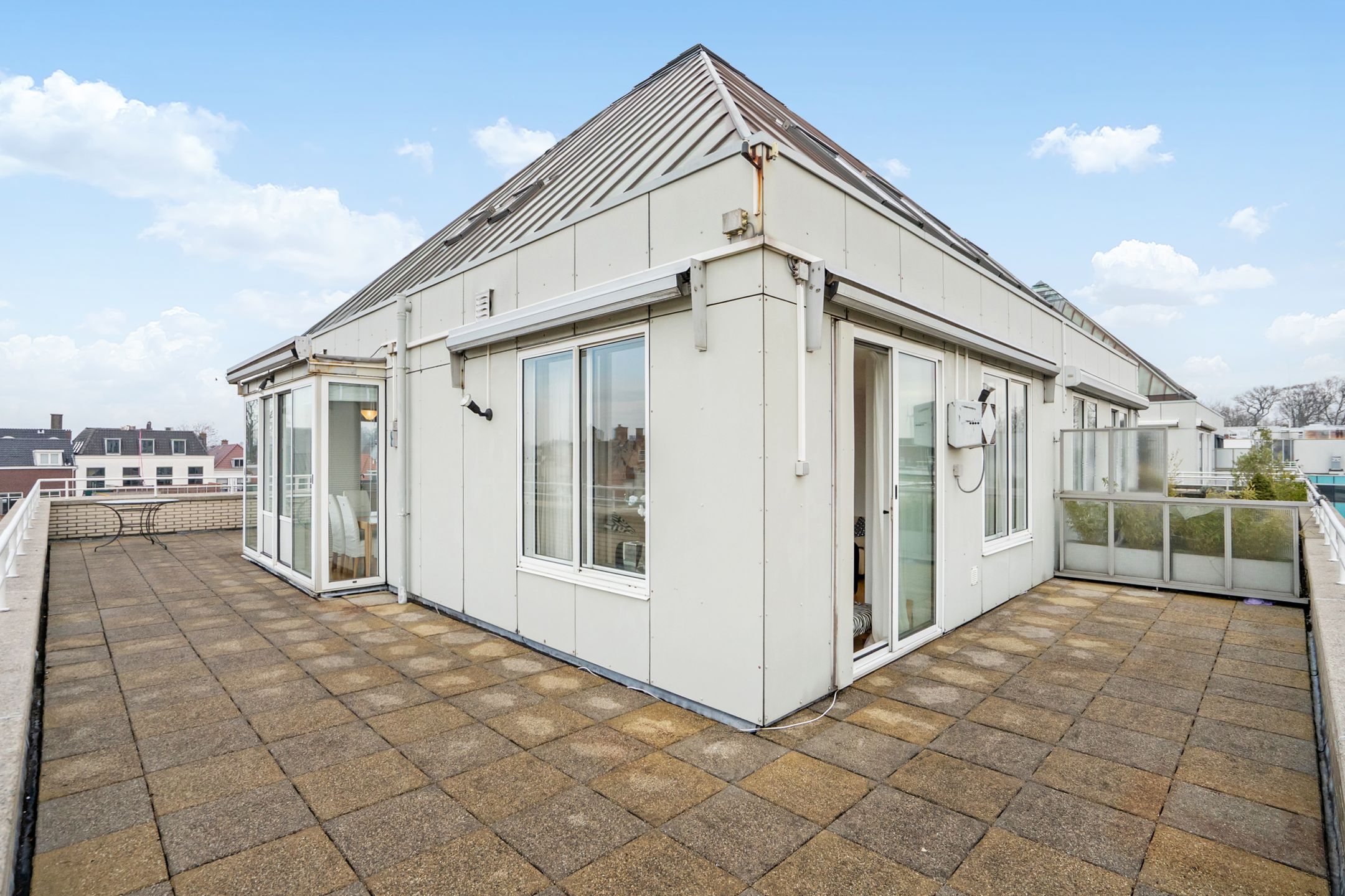 Photo 21 of Raadhuisstraat 38