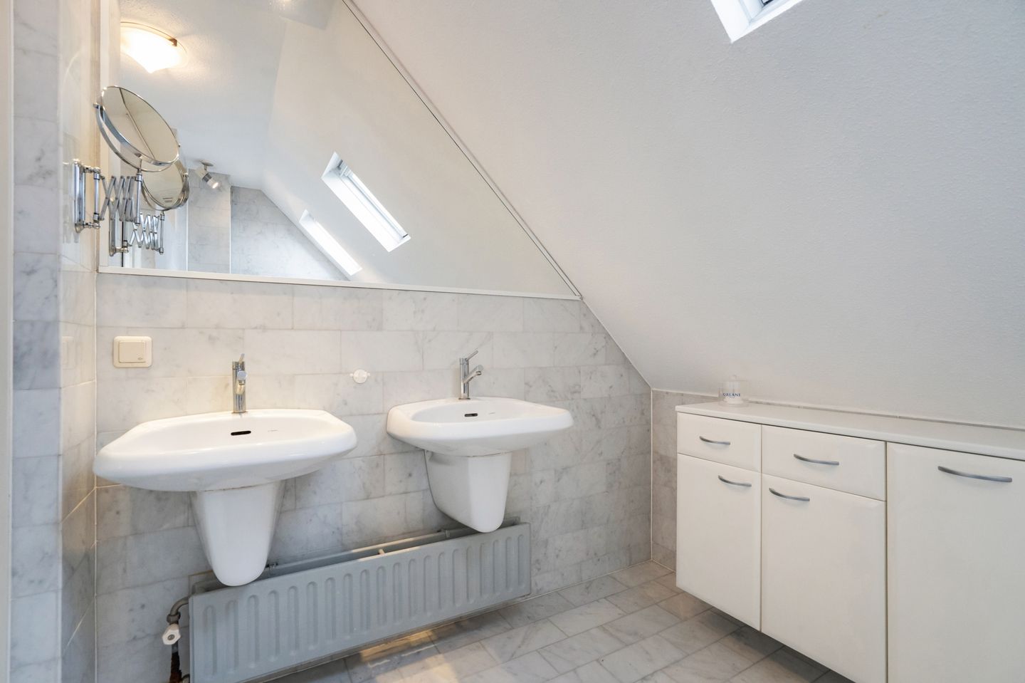 Photo 34 of Raadhuisstraat 38