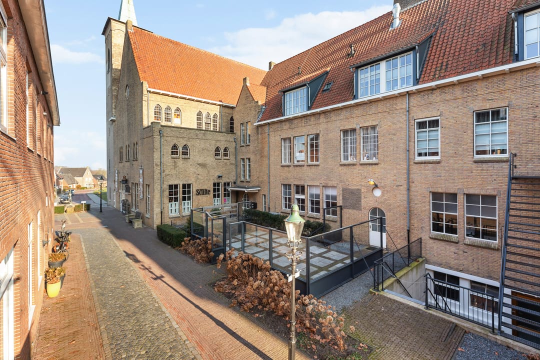 Foto 1 van Kloosterstraat 10-C