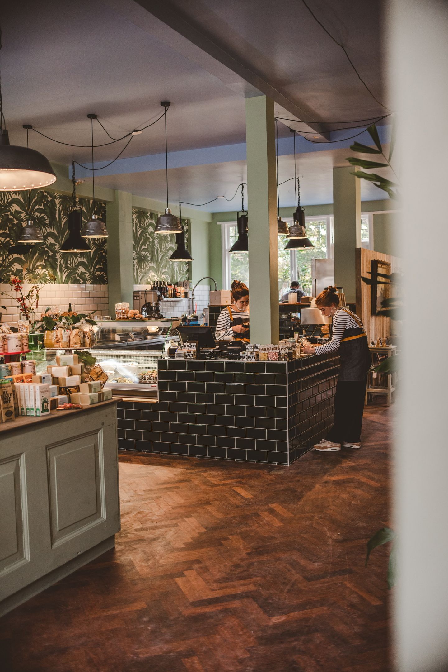 Bekijk foto 4 van Nieuwe Binnenweg 100