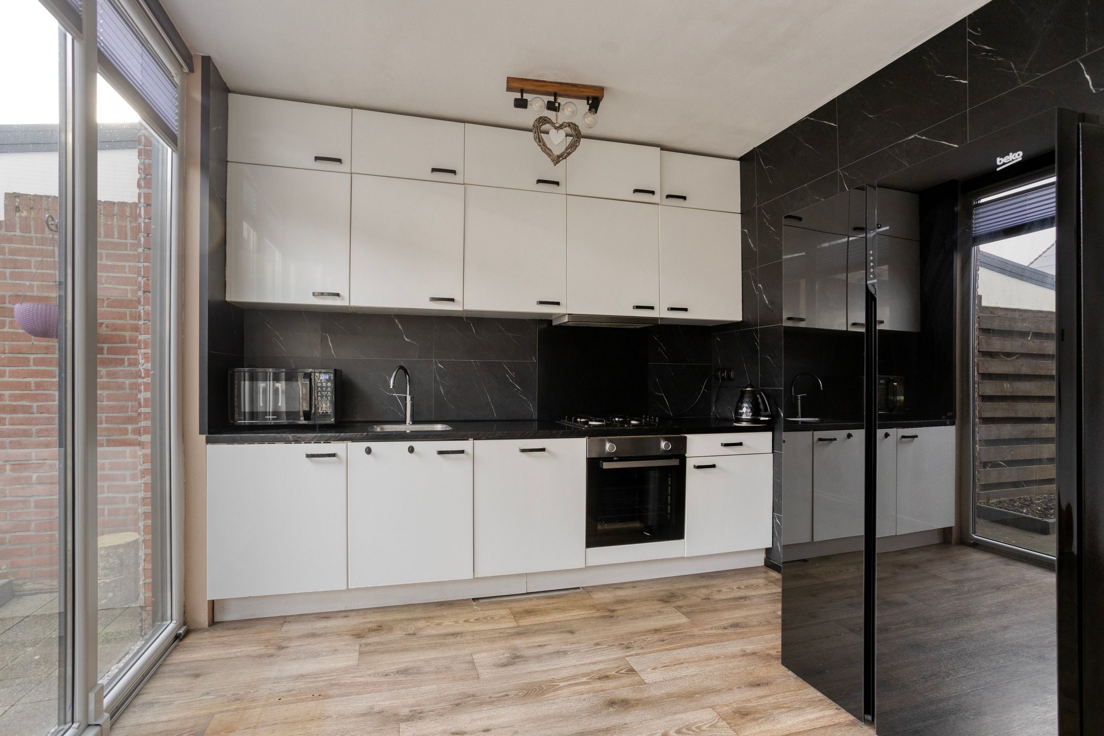 Photo 3 of Houtrib 41