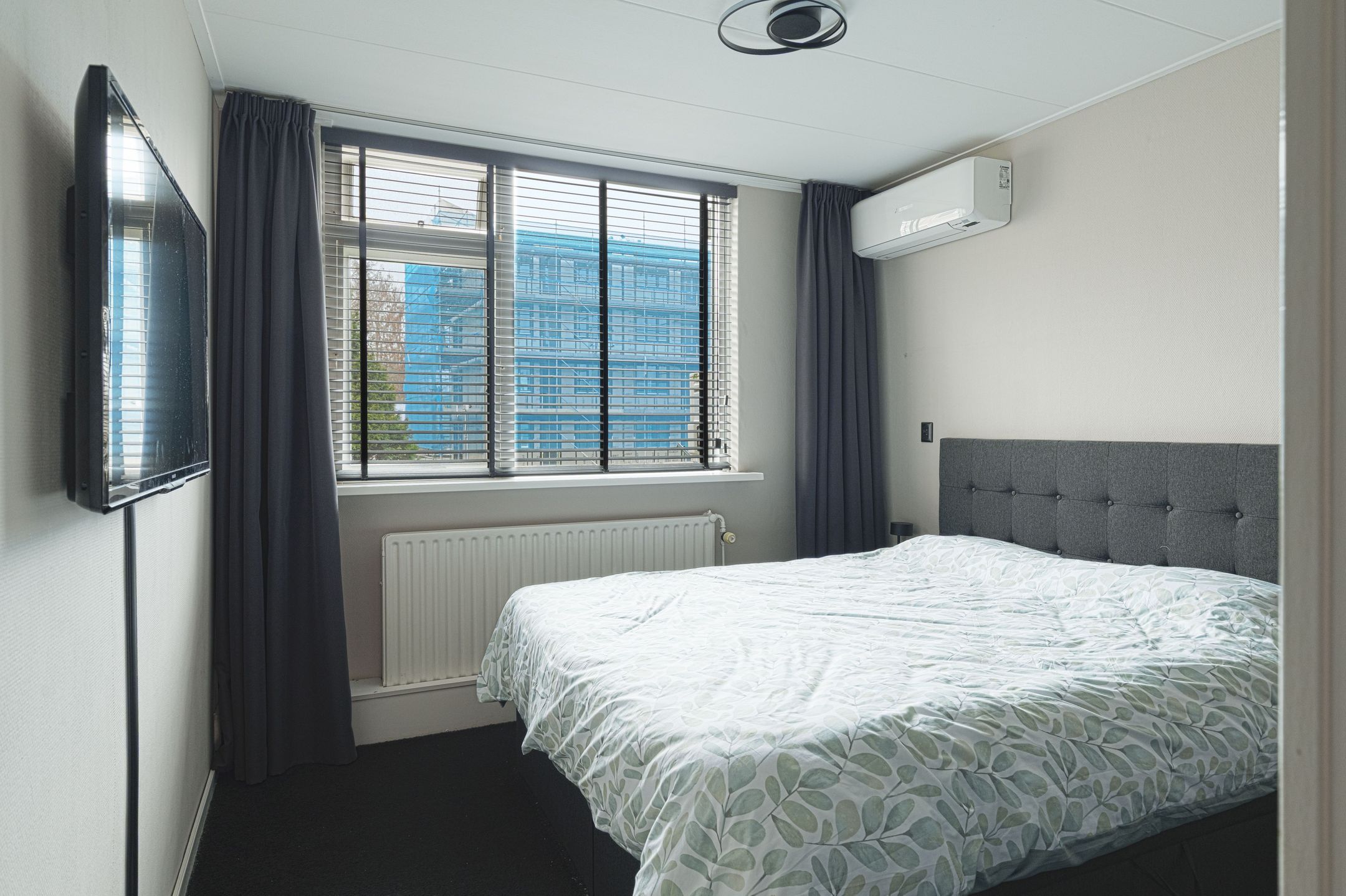 Foto 24 van Pieter de Hoochstraat 68