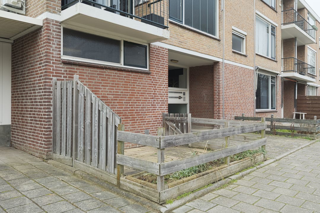 Foto 32 van Pieter de Hoochstraat 68