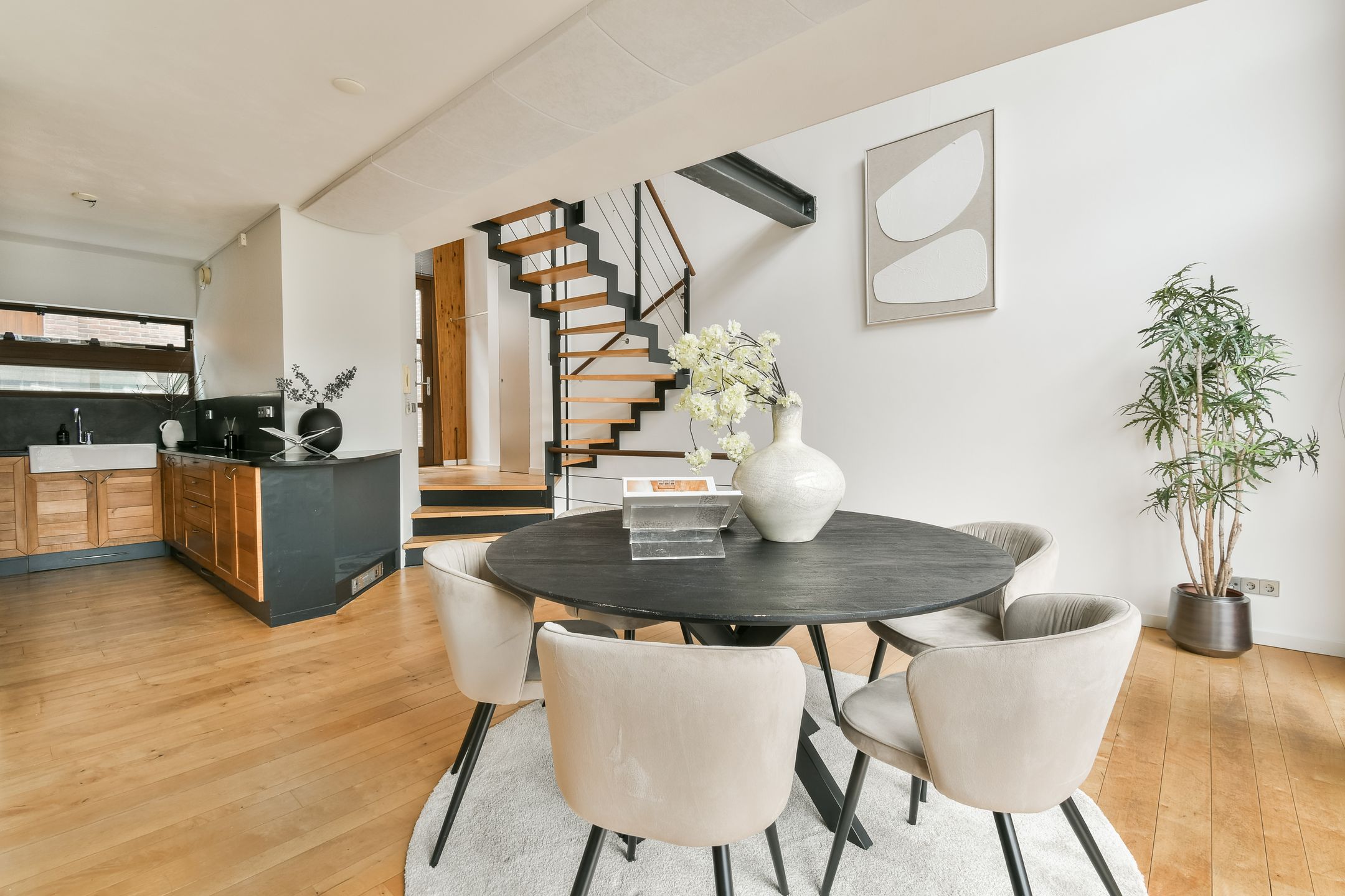 Photo 12 of Prinseneiland 36-F