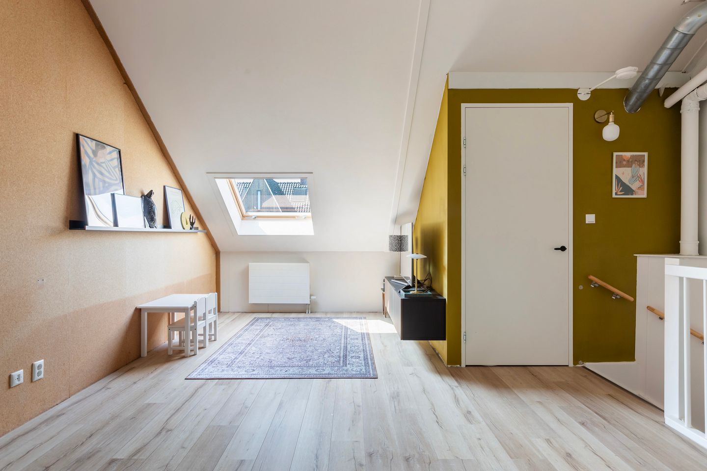 Foto 34 van Onderling 43