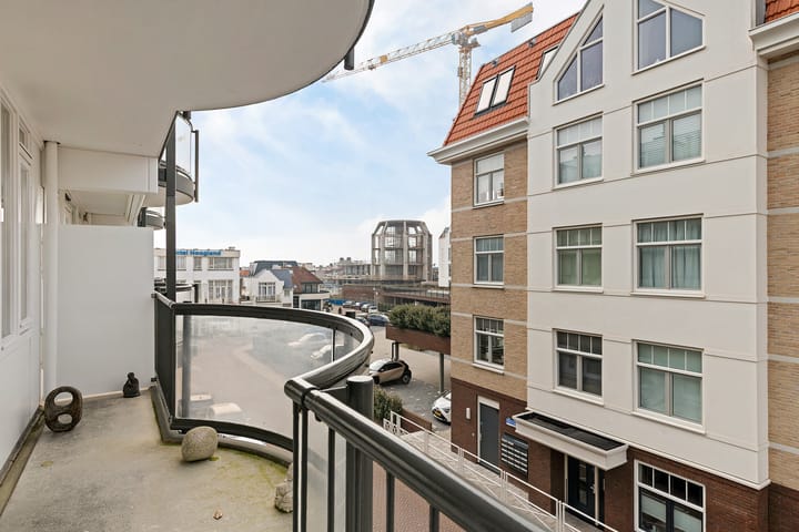 Photo 16 of Hogeweg 22-F13