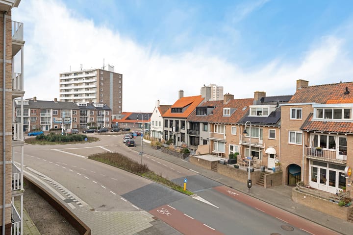 Photo 18 of Hogeweg 22-F13