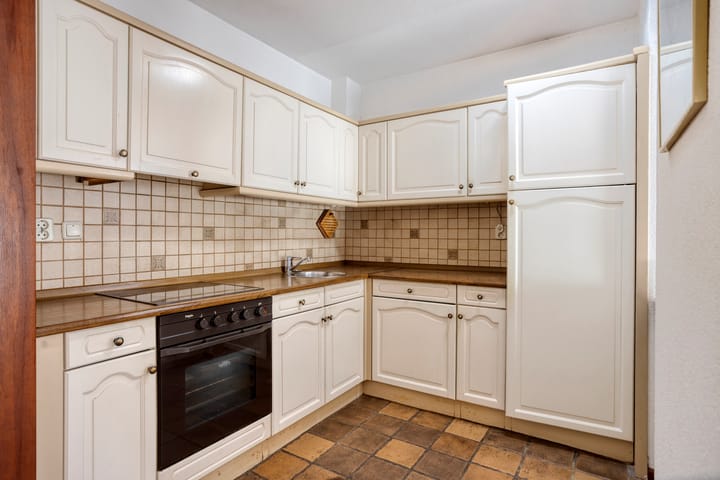 Photo 4 of Suze Groeneweg-erf 261