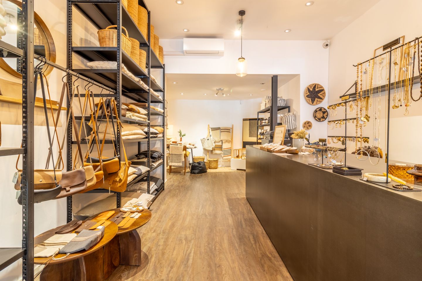 View photo 4 of van Weedestraat 88