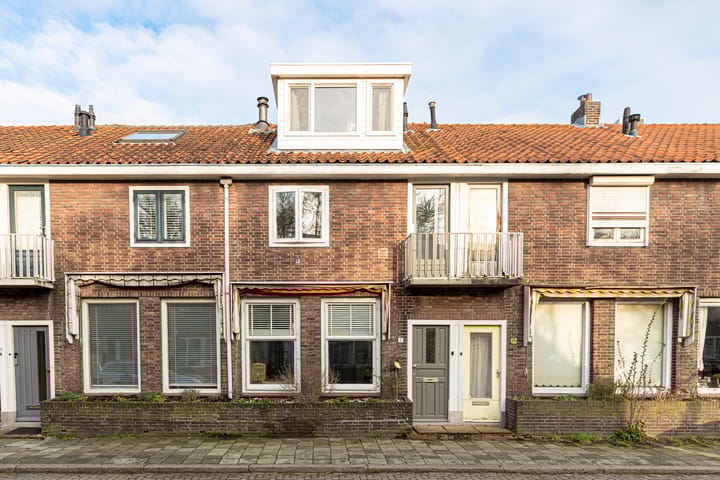 Eerste Hieronymus van Alphenstraat 17
