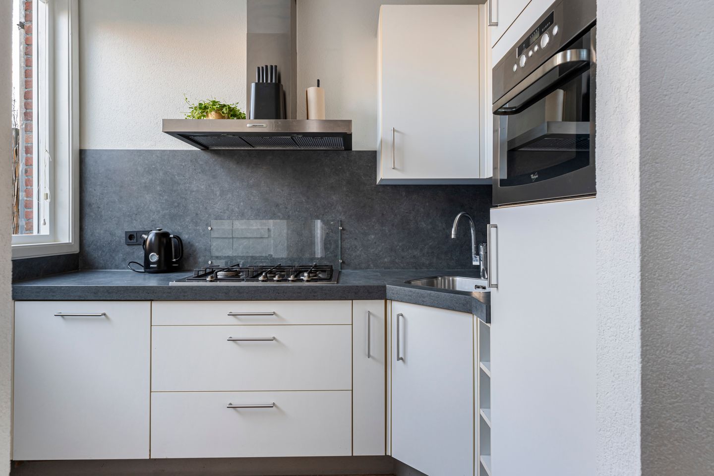 Foto 25 van Eerste Hieronymus van Alphenstraat 17