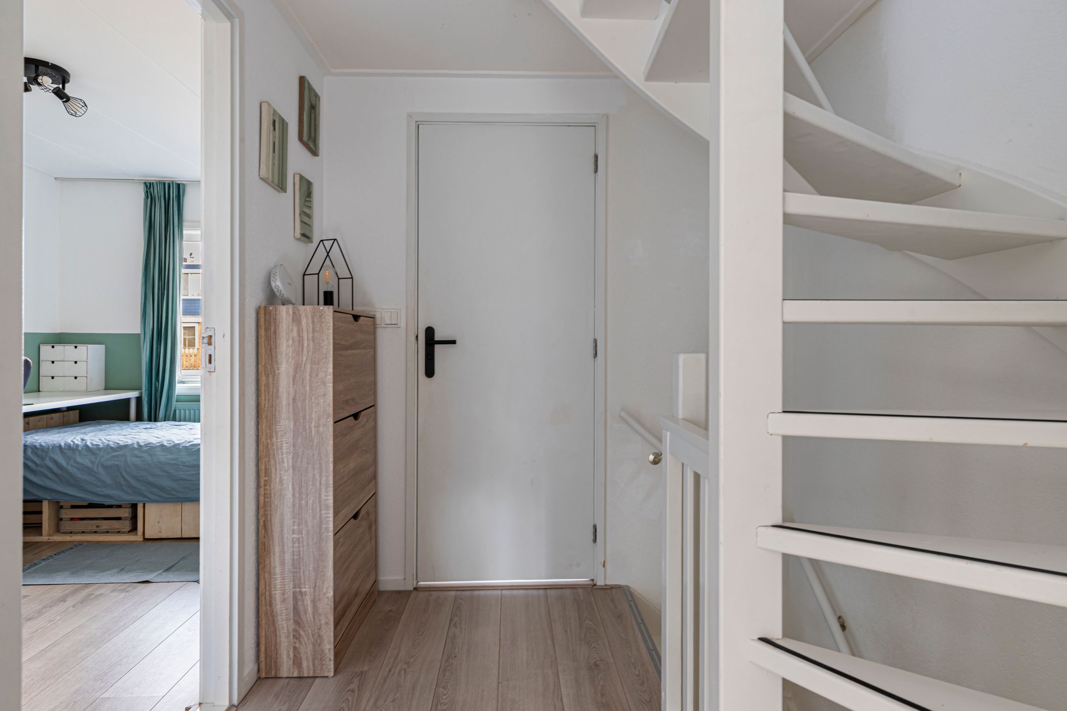 Foto 27 van Eerste Hieronymus van Alphenstraat 17